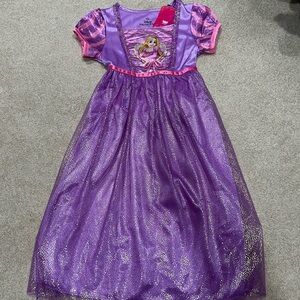 Disney Princess Purple Rapunzel Dress Gown Size 6